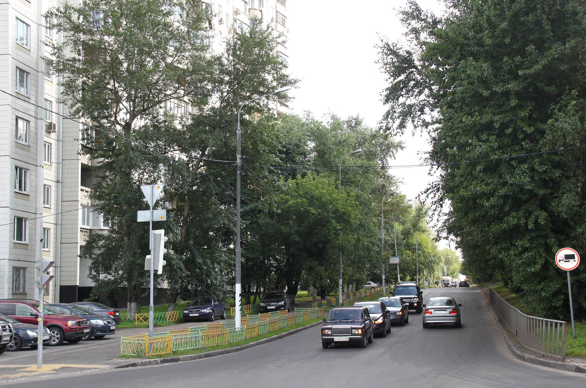 ельнинская улица москва