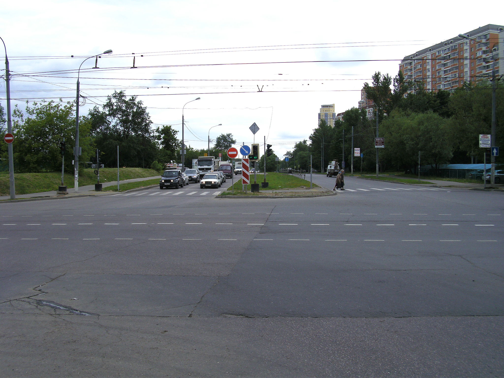 Улица Дыбенко Москва